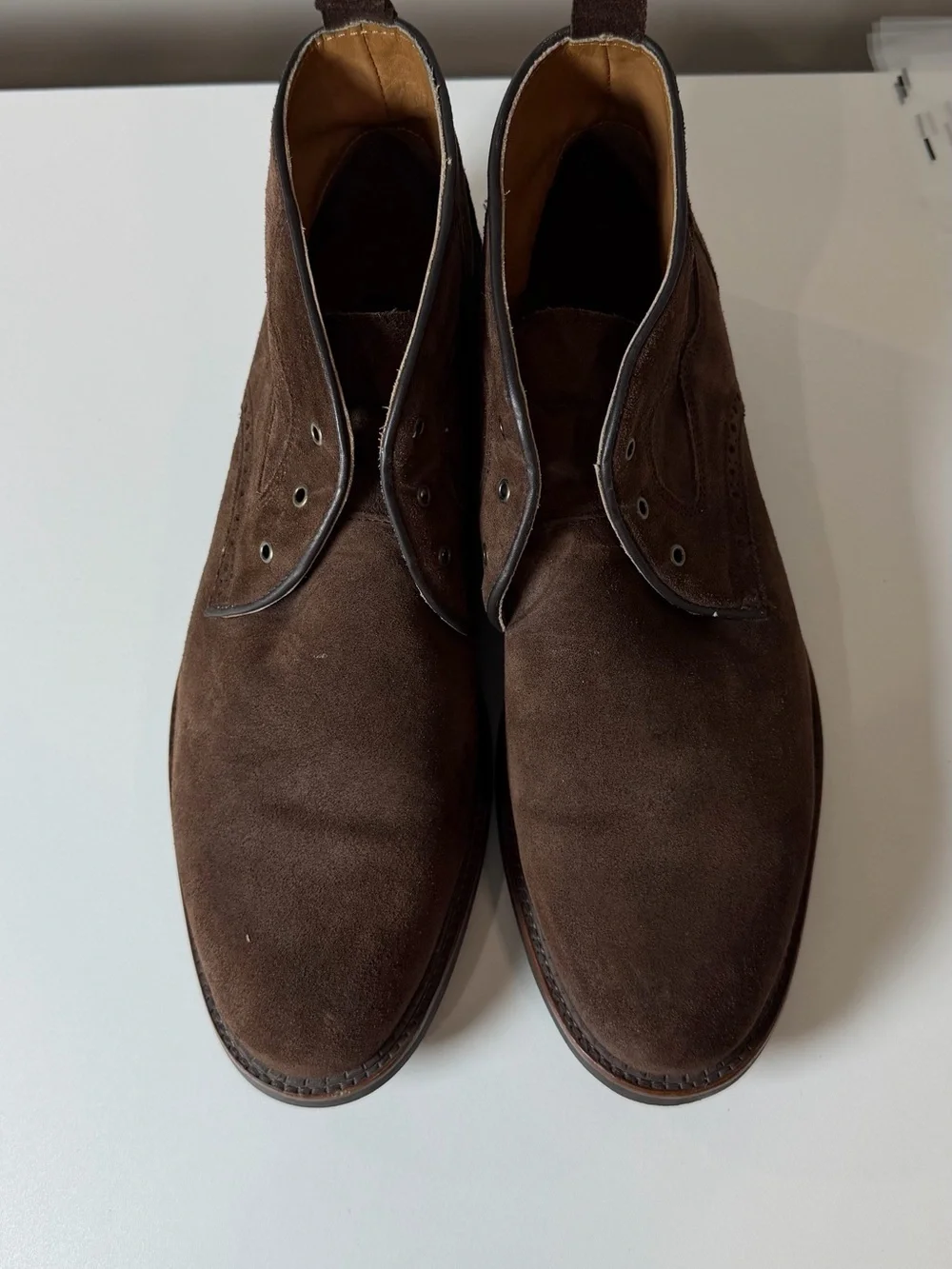 NEW Johnston & Murphy Fullerton Size 11 Genuine Suede Leather Boots Vibram Sole